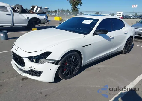 2021 Maserati Ghibli S Q4 z USA, uszkodzony, nr VIN ZAM57YTA0M1368470